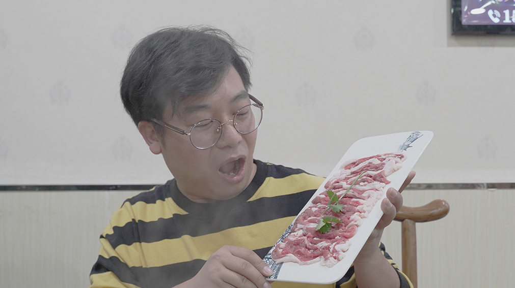 西安的涮羊肉比北京好吃?关键肉好,内蒙空运现切挂盘不掉