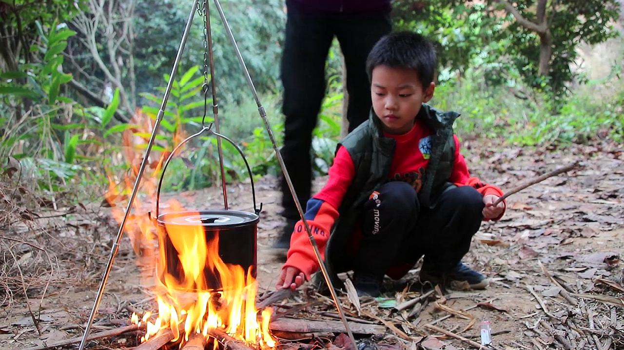 [图]青少年荒野求生体验:孩子真不用家长太操心