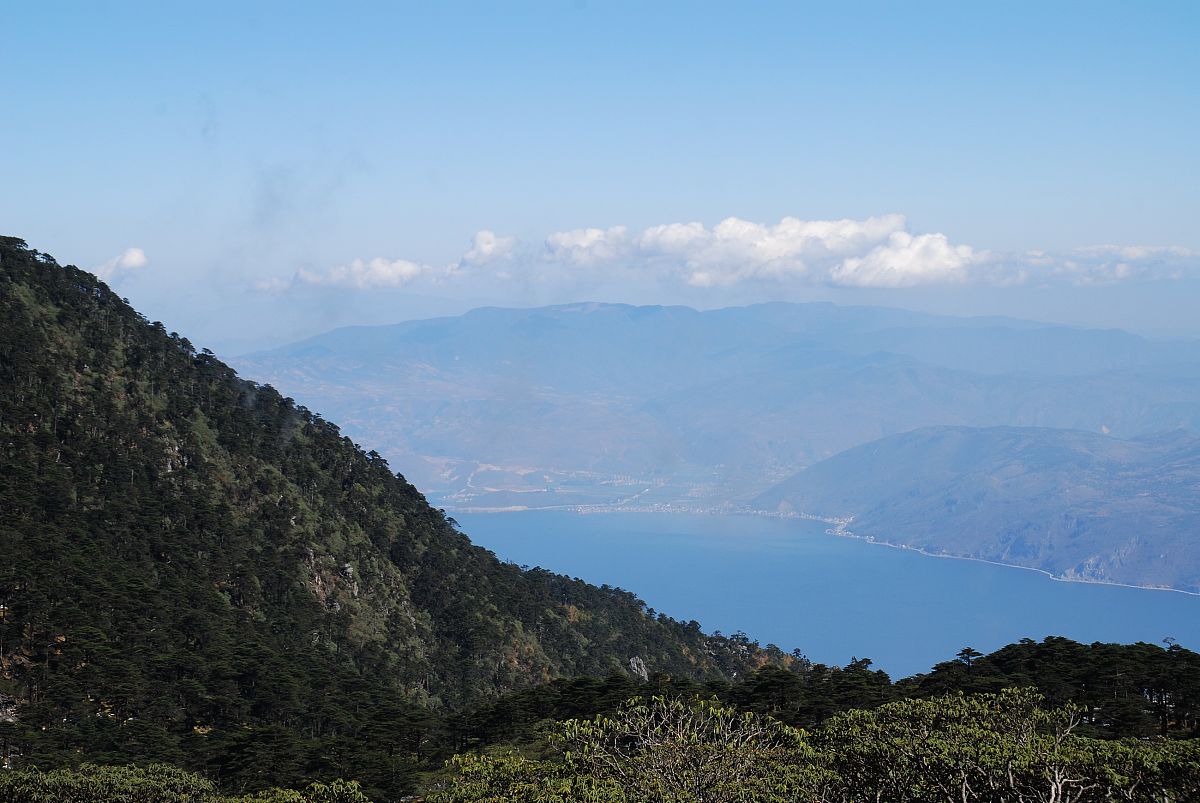 2011年12月29日,云南省大理白族自治州,大理苍山 云岭山脉南端的主峰 