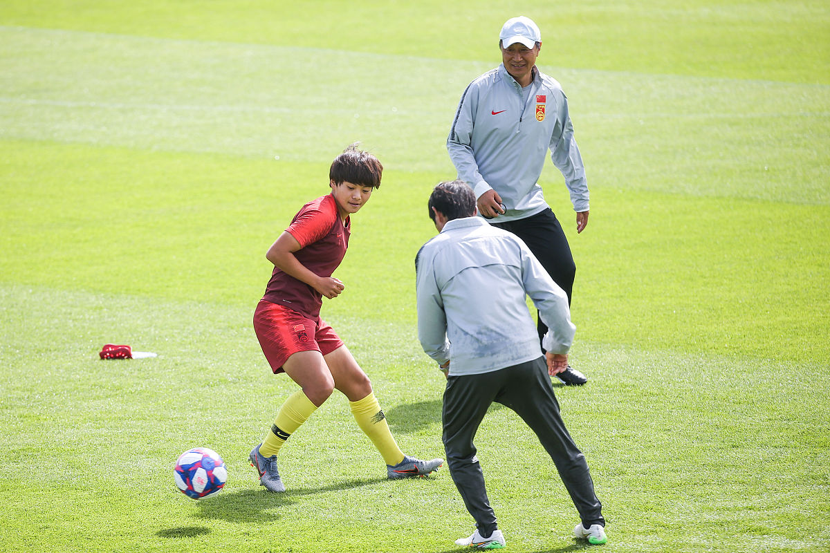 2019年6月24日,法国,2019女足世界杯1/8决赛前瞻,中国女足训练备战.