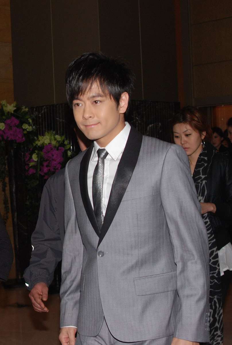 2009年2月28日,上海,2009新娱乐慈善群星会颁奖晚会.***_***林志颖+++