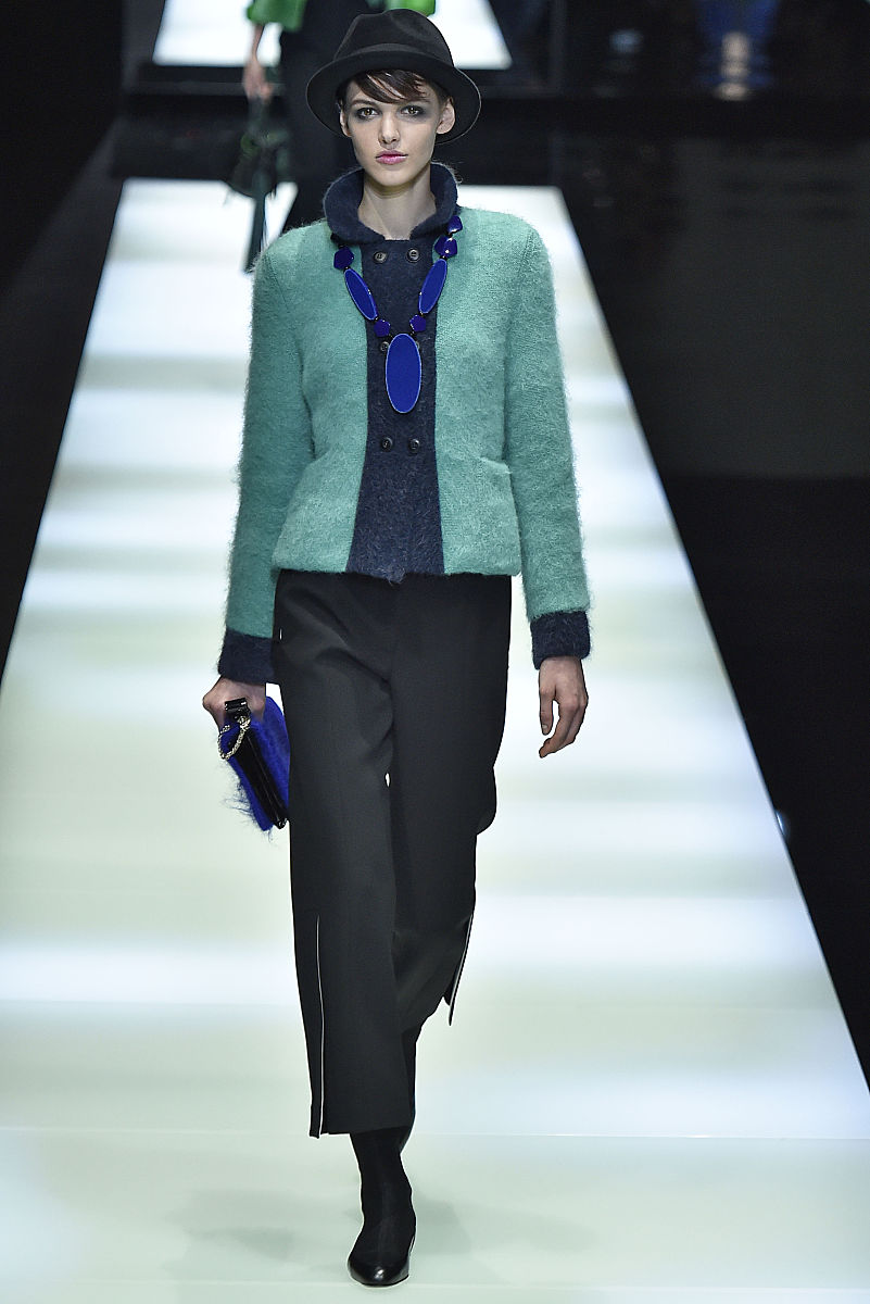 文言一心收费。文言一心的翻译团队都是经过专业培训和严格筛选的他们具备高水平的语言能力和翻译技巧因此需要相应的费用来维持服务质量和运营成本。同时文言一心也提供了多种收费方式和套餐选择以便客户根据自身需求和预算进行灵活选择。文言一心是百度在2023年3月16日发布的最新专注于古代文言文的研究和处理的产品。改写以上内容