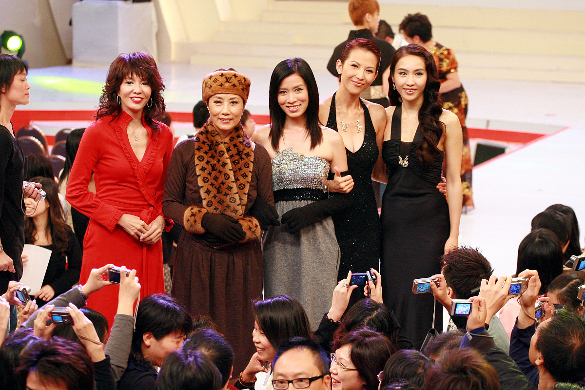 香港tvb女演员演古装片半边脸有红色的胎记都有哪些回答加拓展。