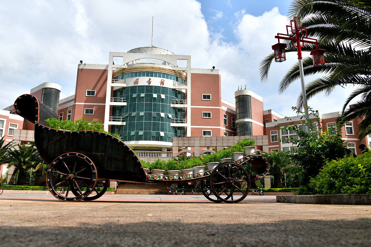 云南财经学校2022年有哪些专业