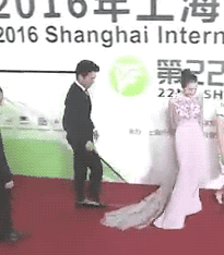 靳東說有人連他的名字都念不對就黑他，但他真的是大家的開心果