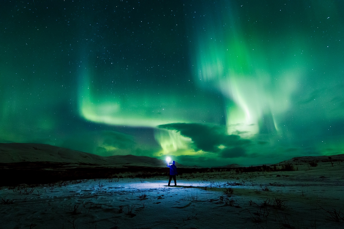 自拍为什么要有镜像