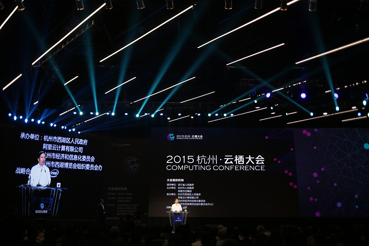 2n个结点的完全二叉树叶子节点个数是多少