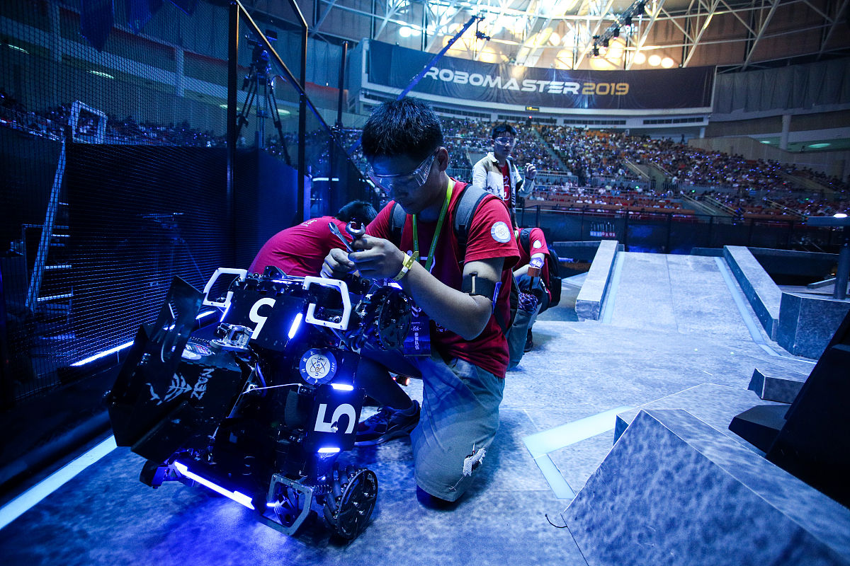 大连科技学院网络工程专业课程设置：培养网络人才的摇篮