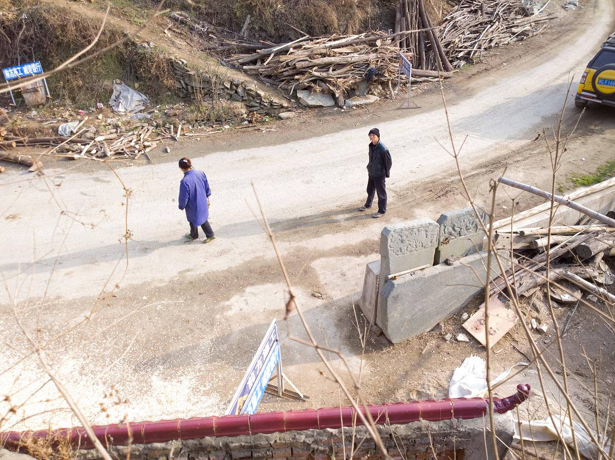 公路勘察设计专业工作总结存在的问题及不足