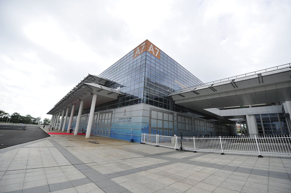 通过专家打分法确定会展场馆运营绩效评价指标科学性