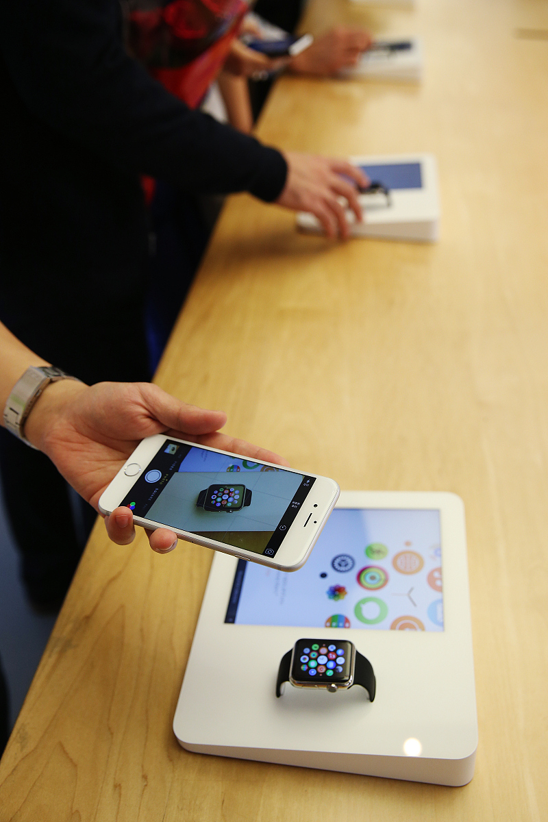 当地时间2015年4月10日,澳大利亚悉尼,苹果applewatch将正式在官网上