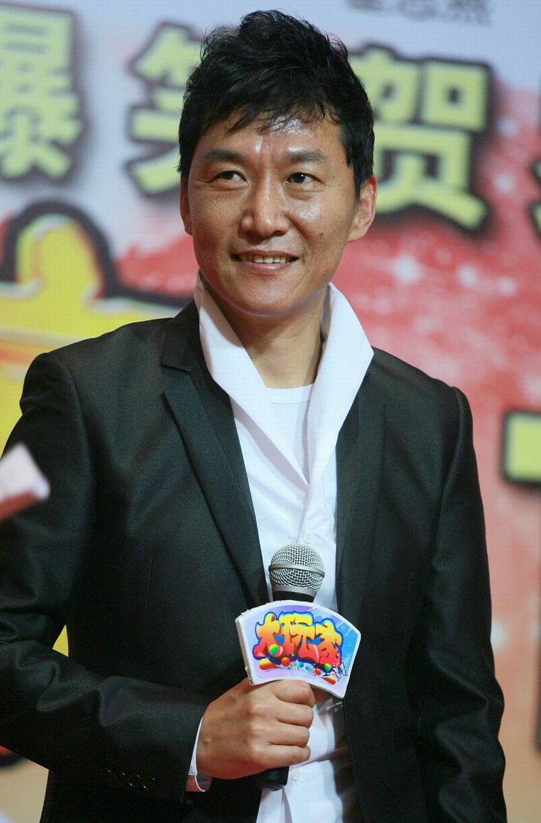 2010年11月23日,北京,电影《大玩家》举办了盛大的首映庆典.***_***赵