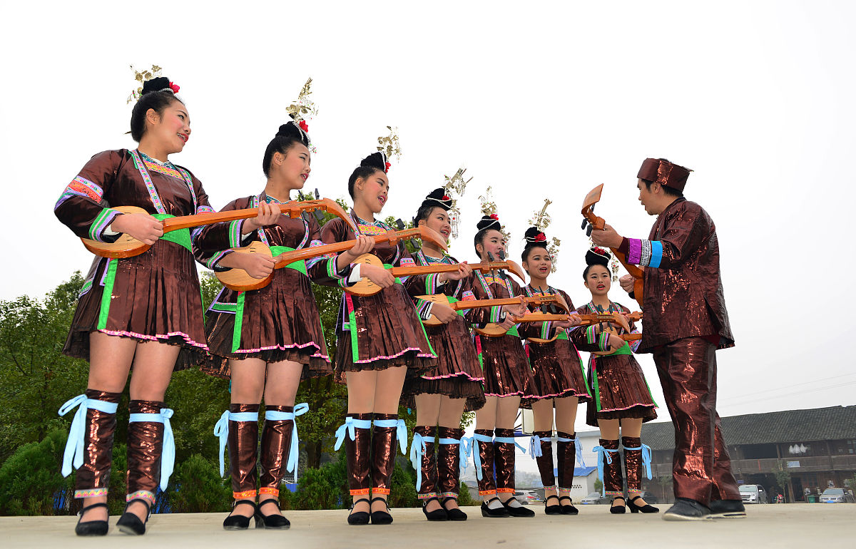 两句话自我介绍，让老师对你印象深刻