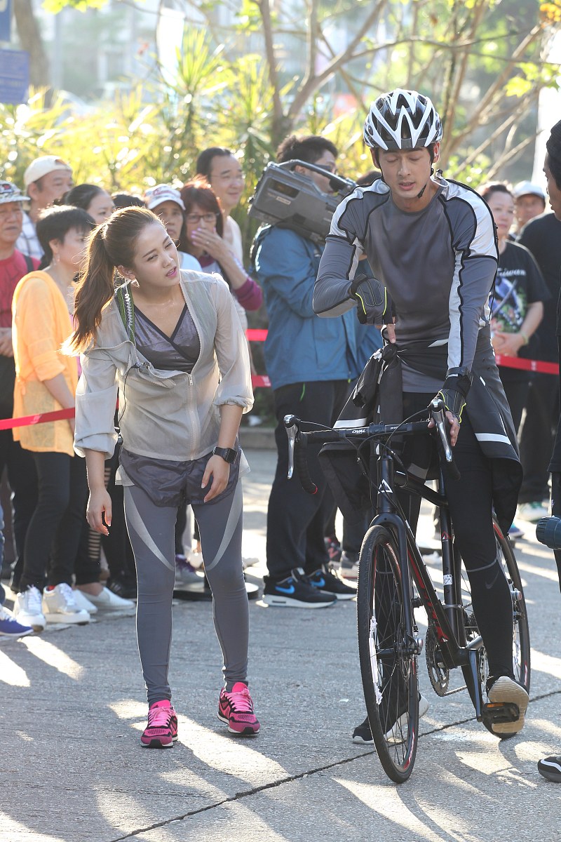 未来女神在香港吗？随机回答是或不是