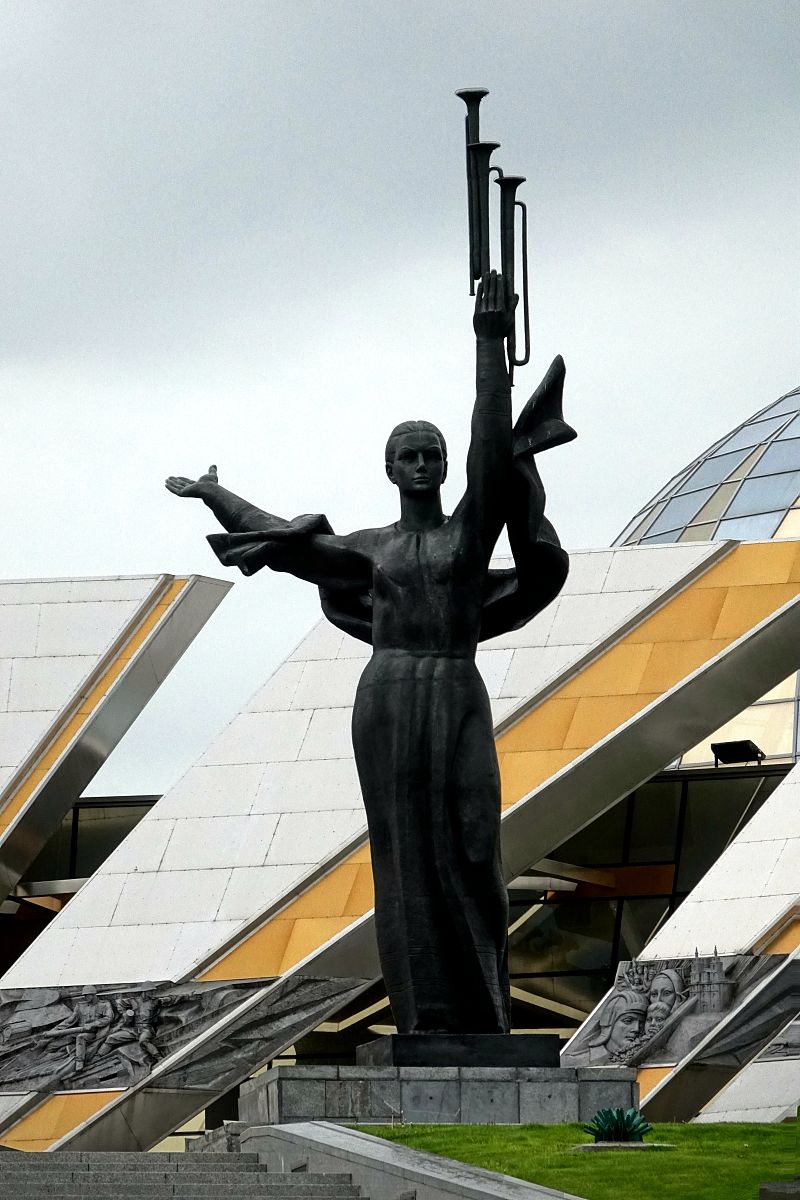 苏联雕塑：历史、现状与未来