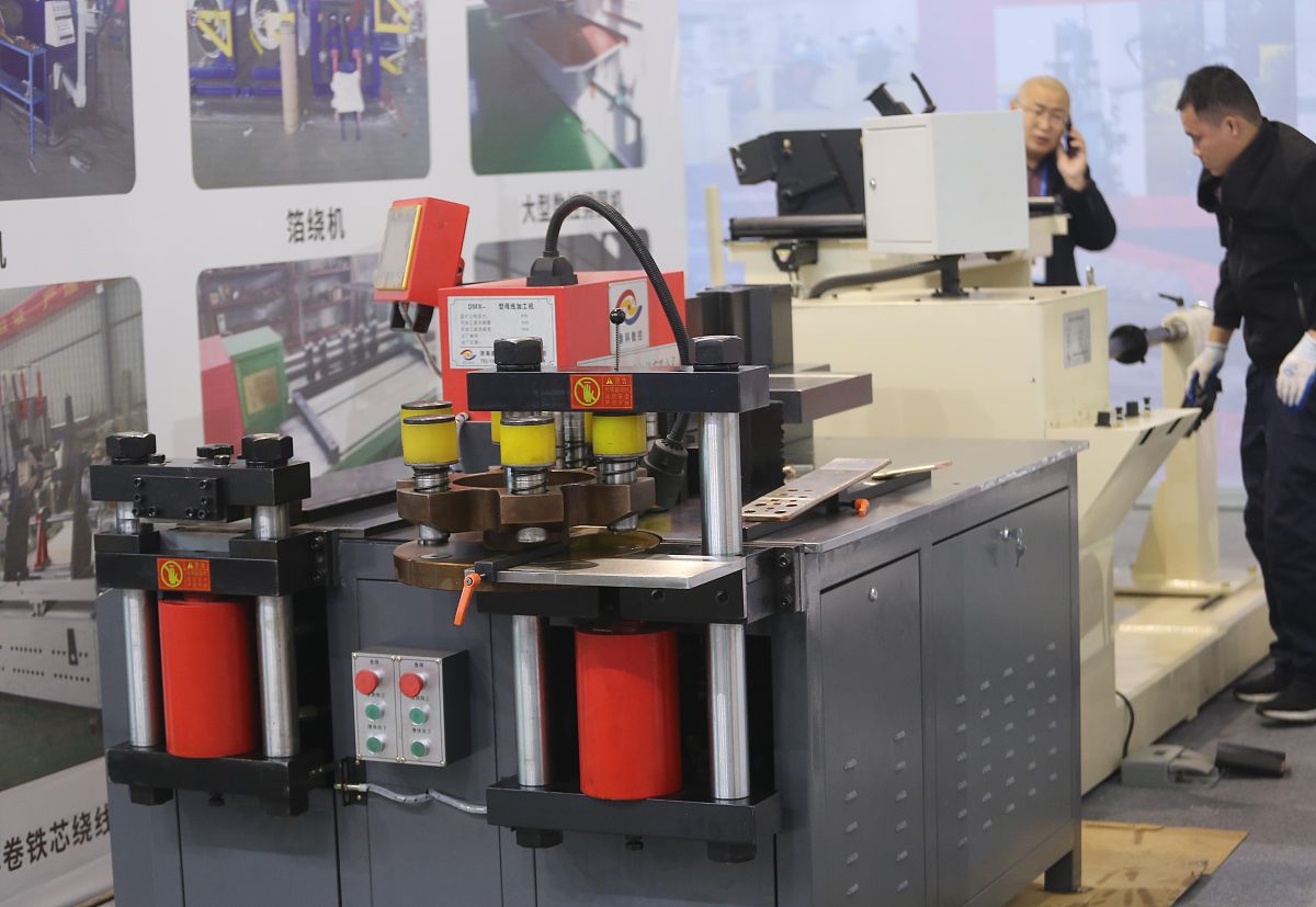 变压器SH11-M-12510各字母代表什么帮我用180字详细描述