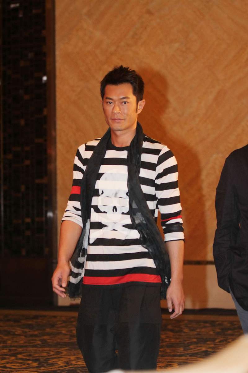 古天乐穿越剧有哪些？重温经典港剧《寻秦记》