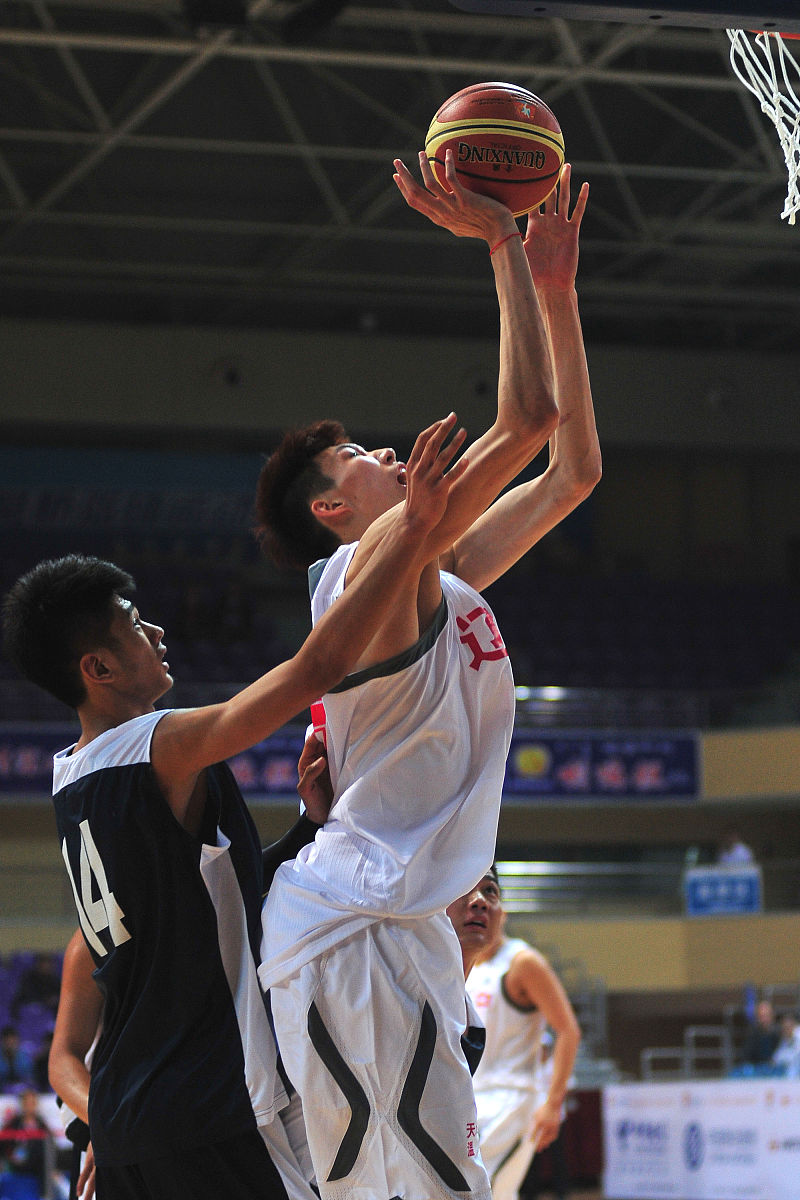 2013年9月2日,辽宁阜新,2013全运会u18男篮小组赛,辽宁vs江苏.