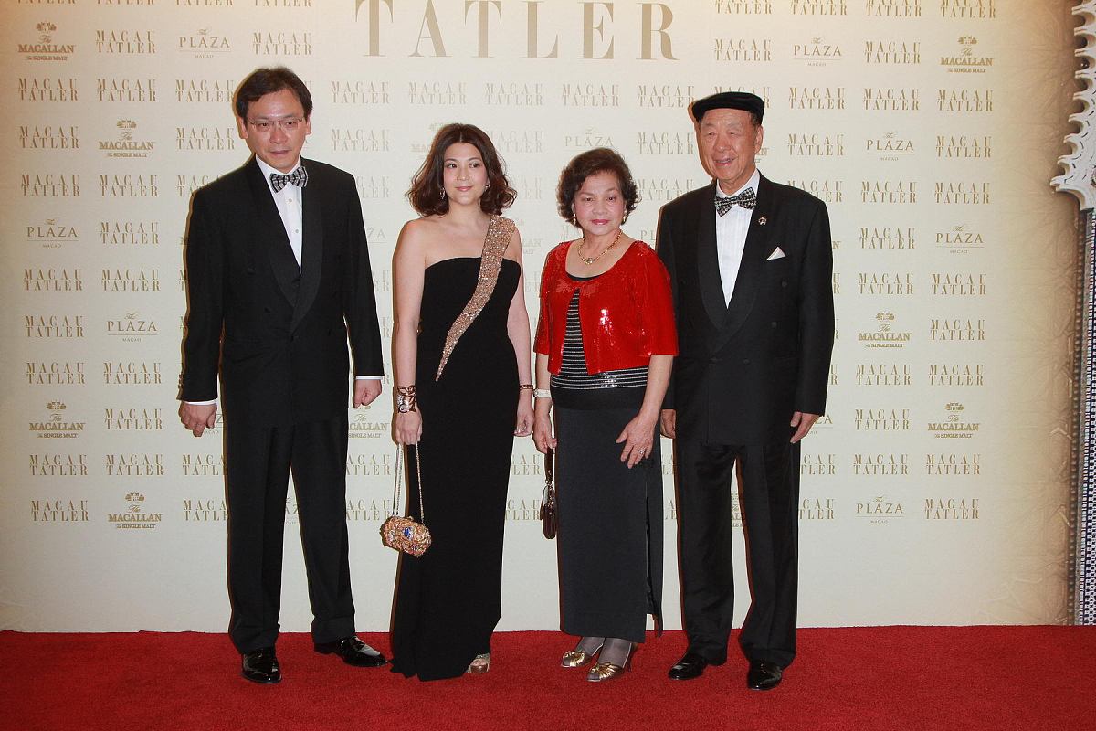 為澳門旅遊學院穿越舞會寫段文案