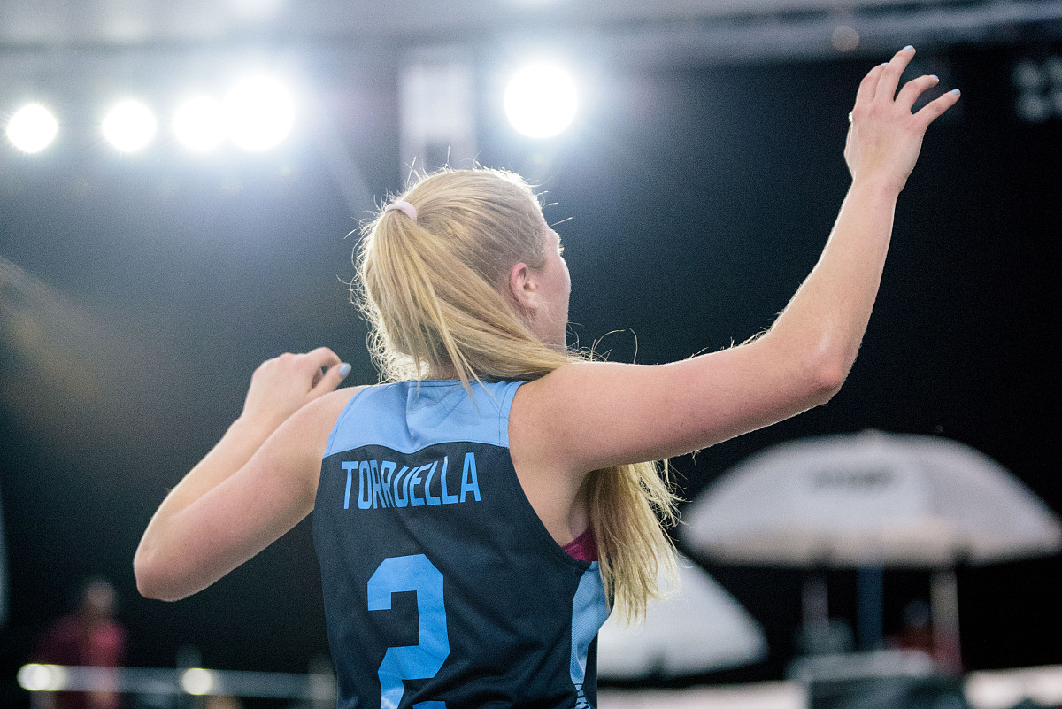 2017年6月30日,成都市,2017 fiba 3x3 u18世界杯,中国女篮16-15阿根廷
