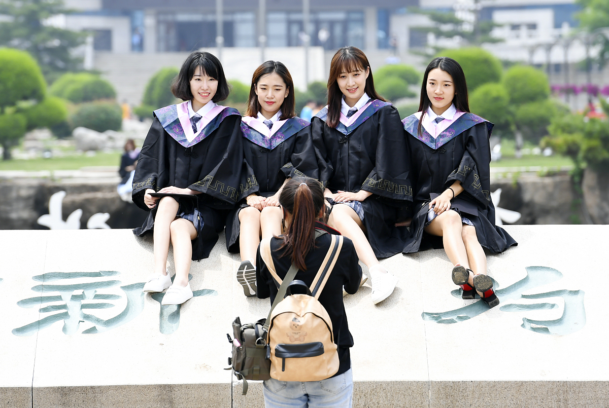 祝您假期快乐！享受美好时光，放松身心！