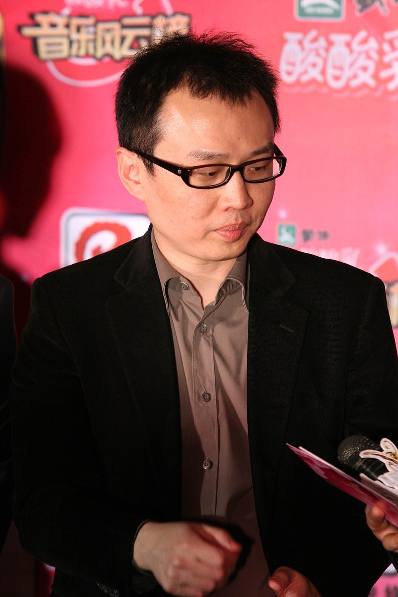 2007年4月8日,第七届蒙牛酸酸乳音乐风云榜在北京举行,刘欢等评委在新