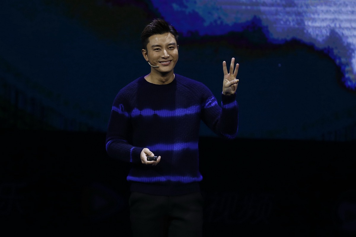 2016年11月8日,北京,2016冬季腾讯娱乐"星空演讲"活动开启.***_***201
