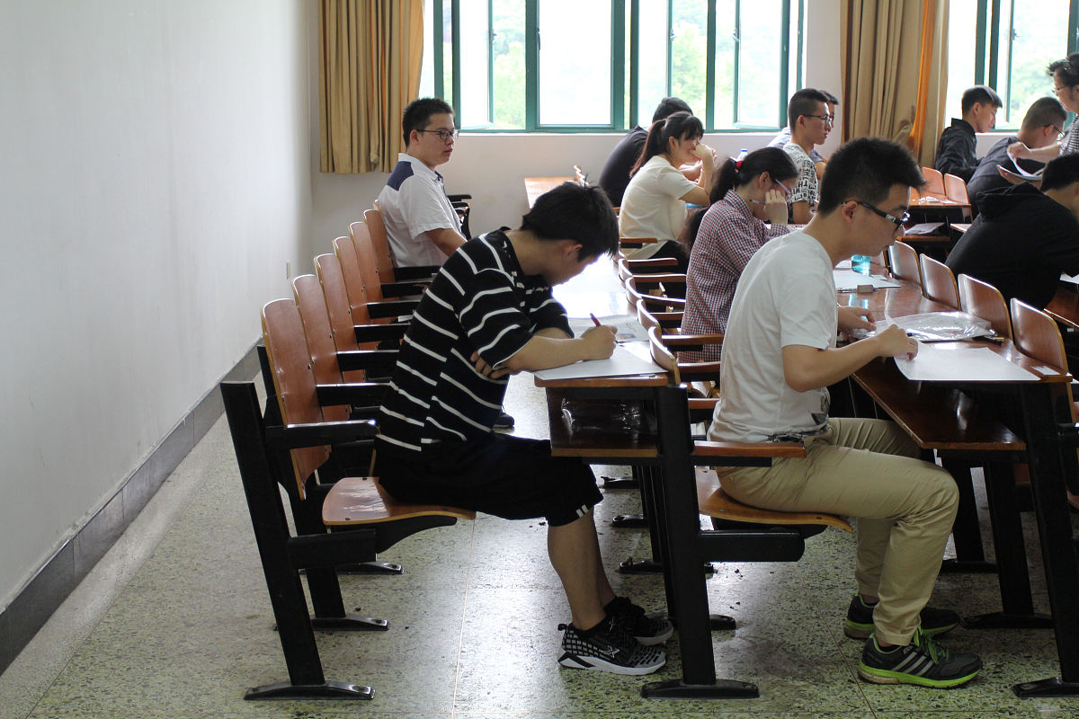 井研中学师资力量_办学条件_办学成绩怎么样