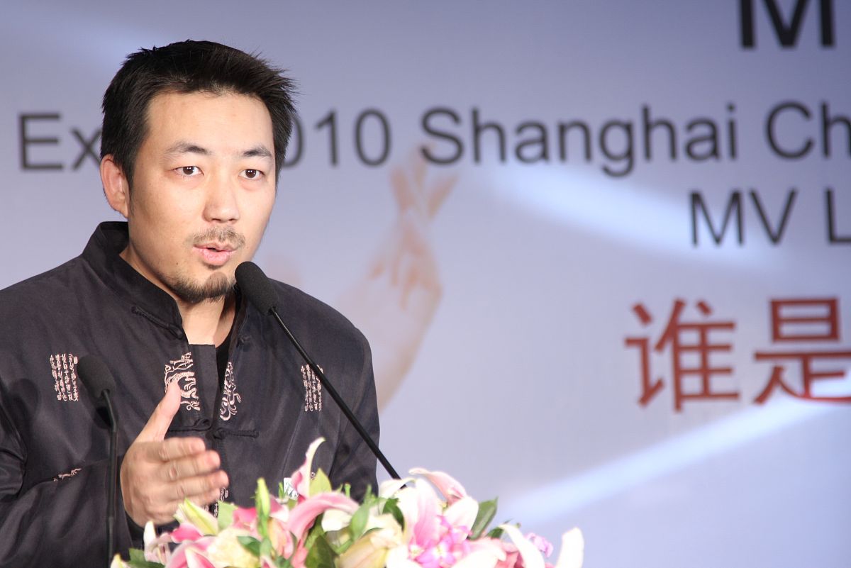 2010年3月16日,北京,中国2010年上海世博会志愿者主题歌《世界》mv开