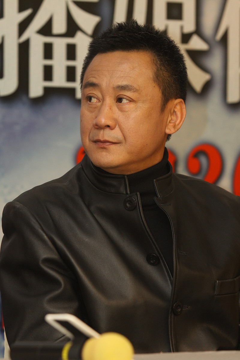 25岁演员刘峰去世，抑郁症夺走年轻生命