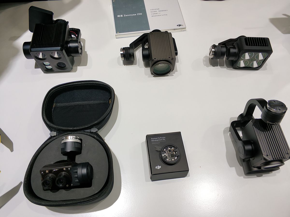 无人机镜头遮光罩：提升画面质量，保护镜头，增强创意拍摄