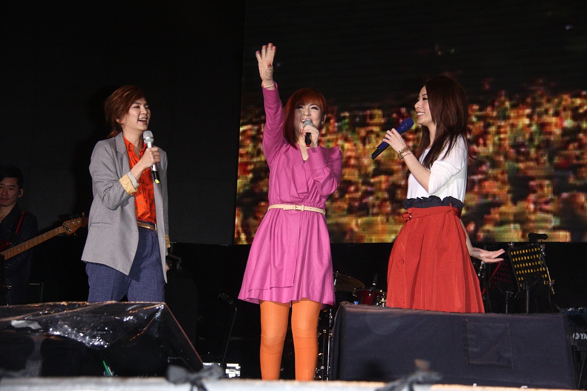 <strong>h</strong>.e+++_+++音乐节,演唱会
