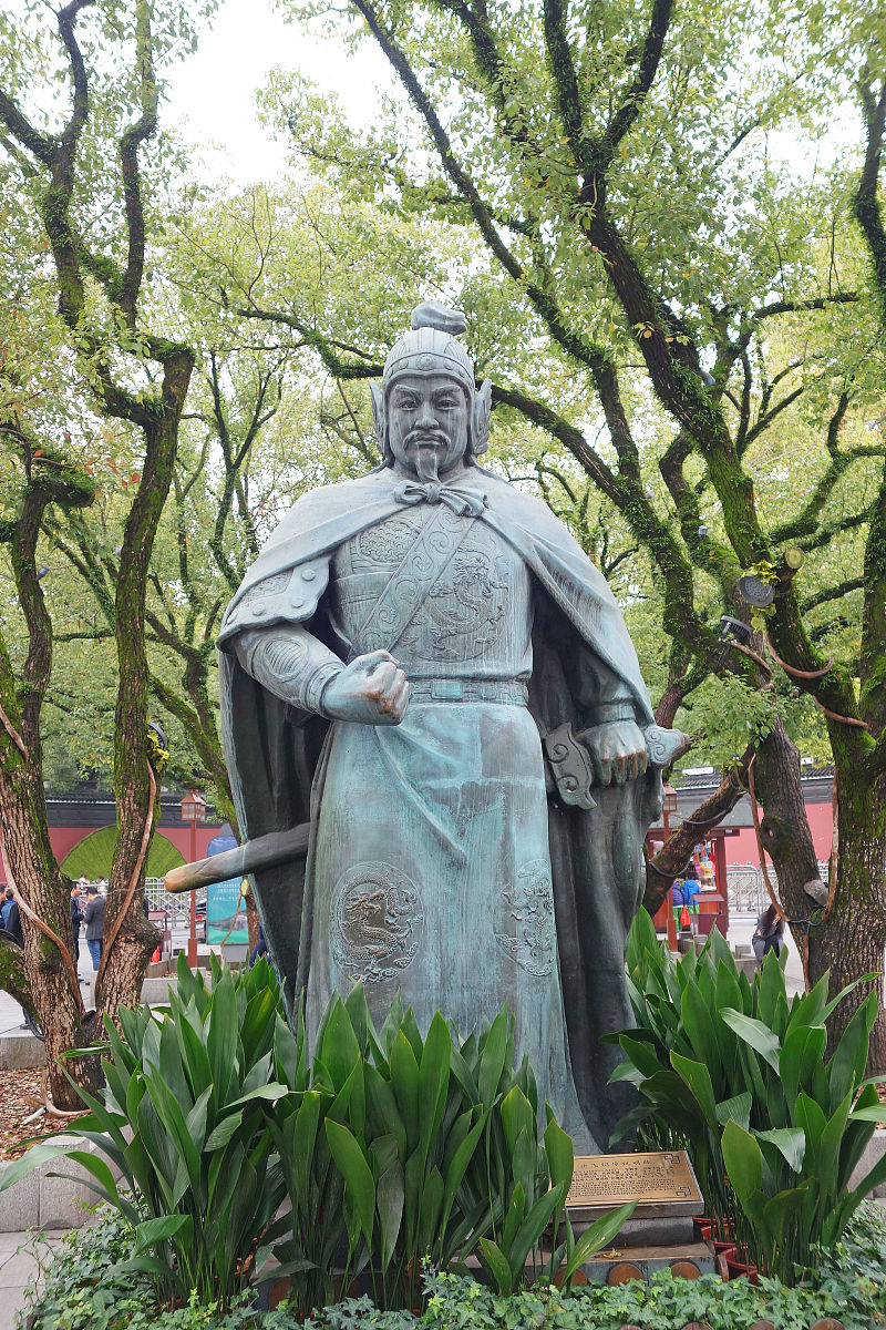 秦桧都做了什么坏事秦桧是南宋时期的一个权臣他在政治上非常专横残暴无情做了很多坏事其中包括：1 诬陷岳飞：岳飞是南宋一位著名的将领秦桧嫉妒他的功绩和声望于是诬陷他反对朝廷最终导致岳飞被处死。2 削弱军队：为了巩固自己的权力秦桧削弱了南宋的军队导致南宋在战争中频频失败。3 挥霍浪费：秦桧非常奢侈经常挥霍浪费国家的财富导致国家财政状况恶化。4 压迫百姓：秦桧残暴无情对百姓进行残酷的压迫和剥削导致百姓生活
