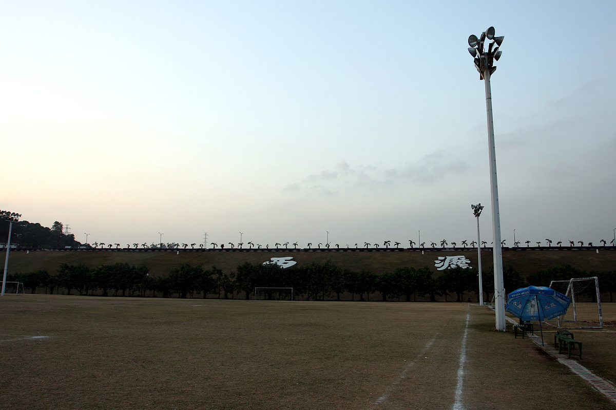 关于四川攀枝花市水利水电施工总承包二级办理转让哪个公司有？字数