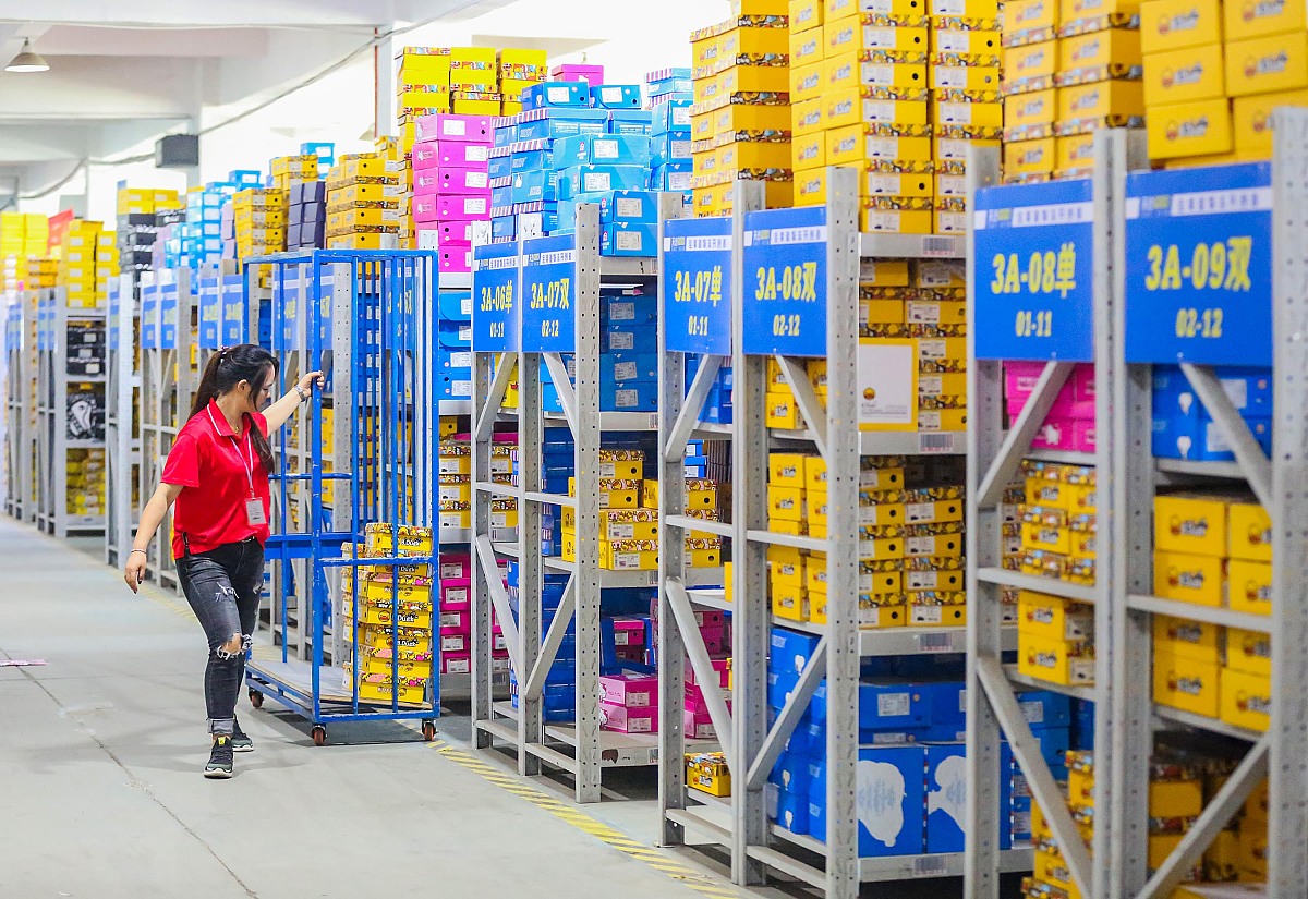 上海商业会计学校物流服务与管理专业介绍