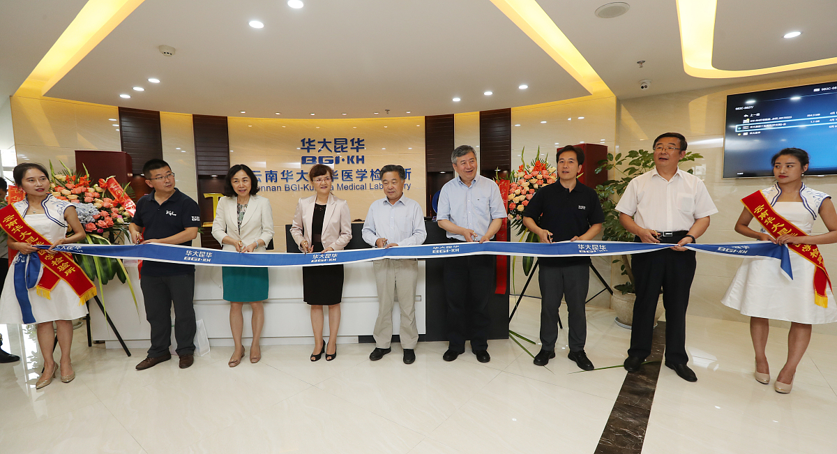 请对招商信诺人寿保险公司陕西分公司营销队伍培训体系存在的主要问题进行阐述其结构如下：421培训需求分析阶段缺乏需求分析