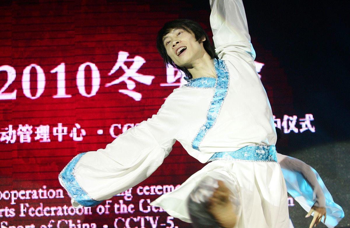 2007年9月19日,北京梅地亚中心,国家体育总局冬季运动管理中心与cctv5