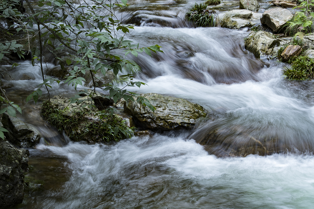 桐庐山水游记：奇峰异水，漂流忘忧