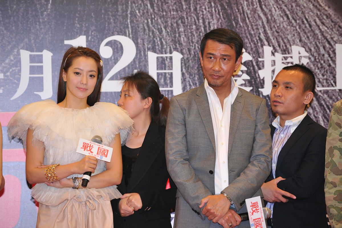 中译英：下载筛选出的BALs光谱数据