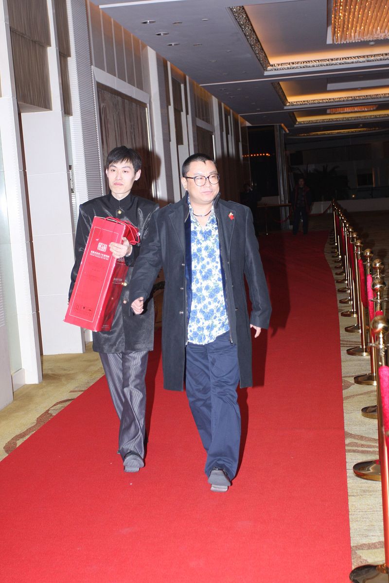 2011年1月19日,北京,亚洲第一位拥有劳斯莱斯的大富翁李晓华在昆仑饭