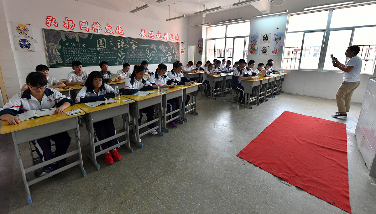 平邑县德才职业中等专业学校环境寝室环境