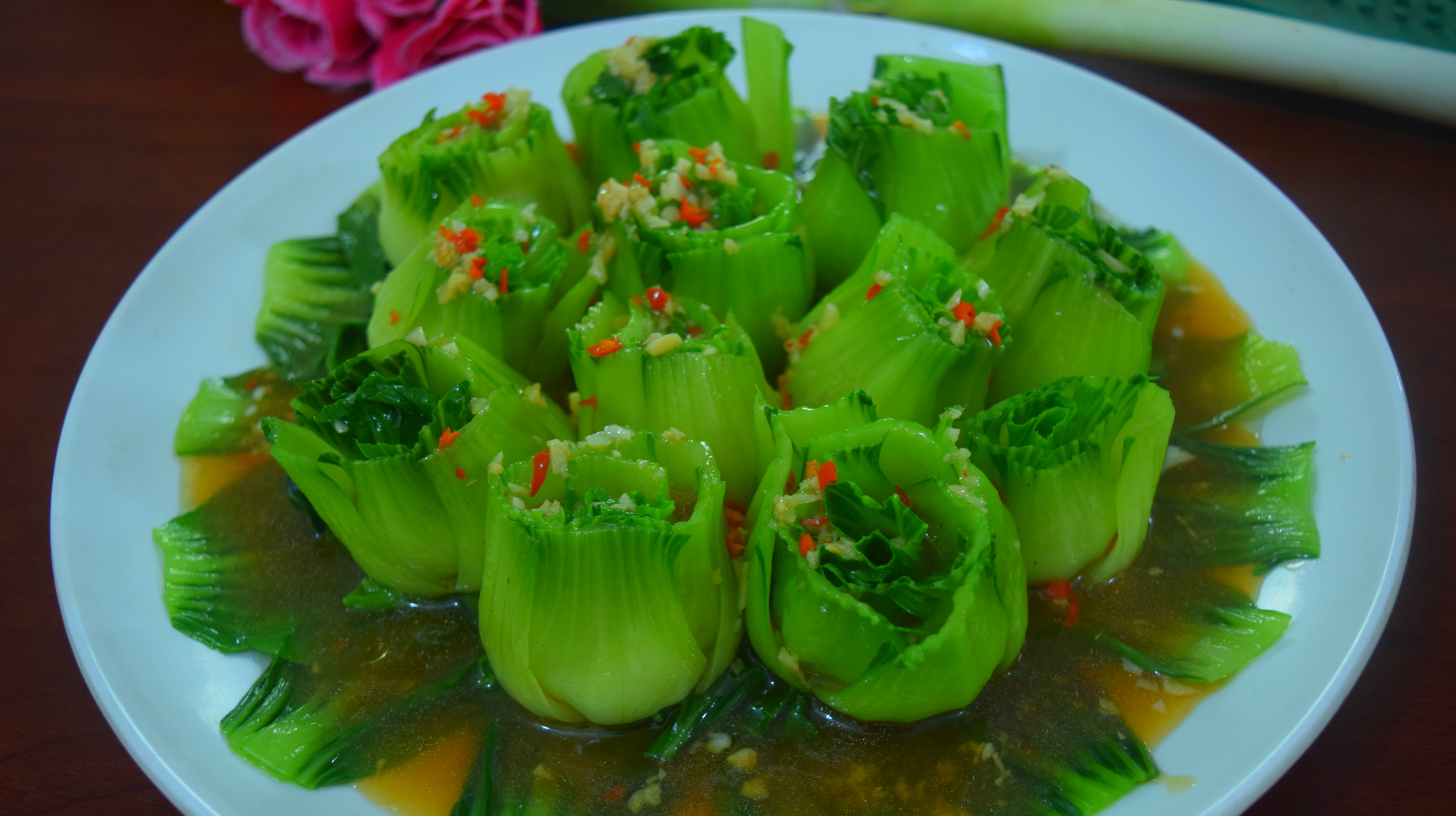 上海青的新吃法,就像1朵花一样,味道超赞,比吃肉还香!