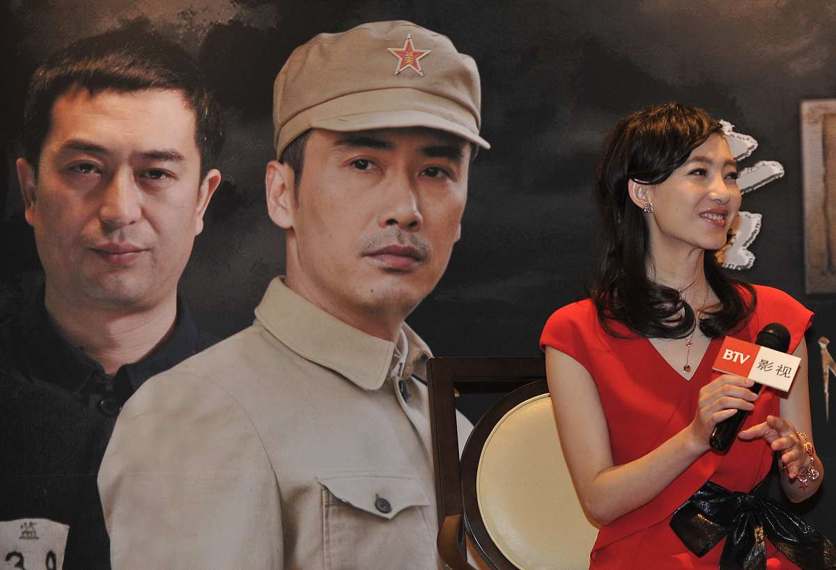 柳云龙导演电视剧《风筝》：谍战剧经典之作，值得一看！