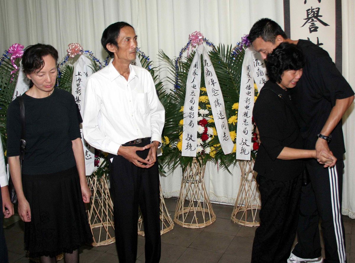 叔叔伯伯去世，侄子侄女需要承担责任吗？