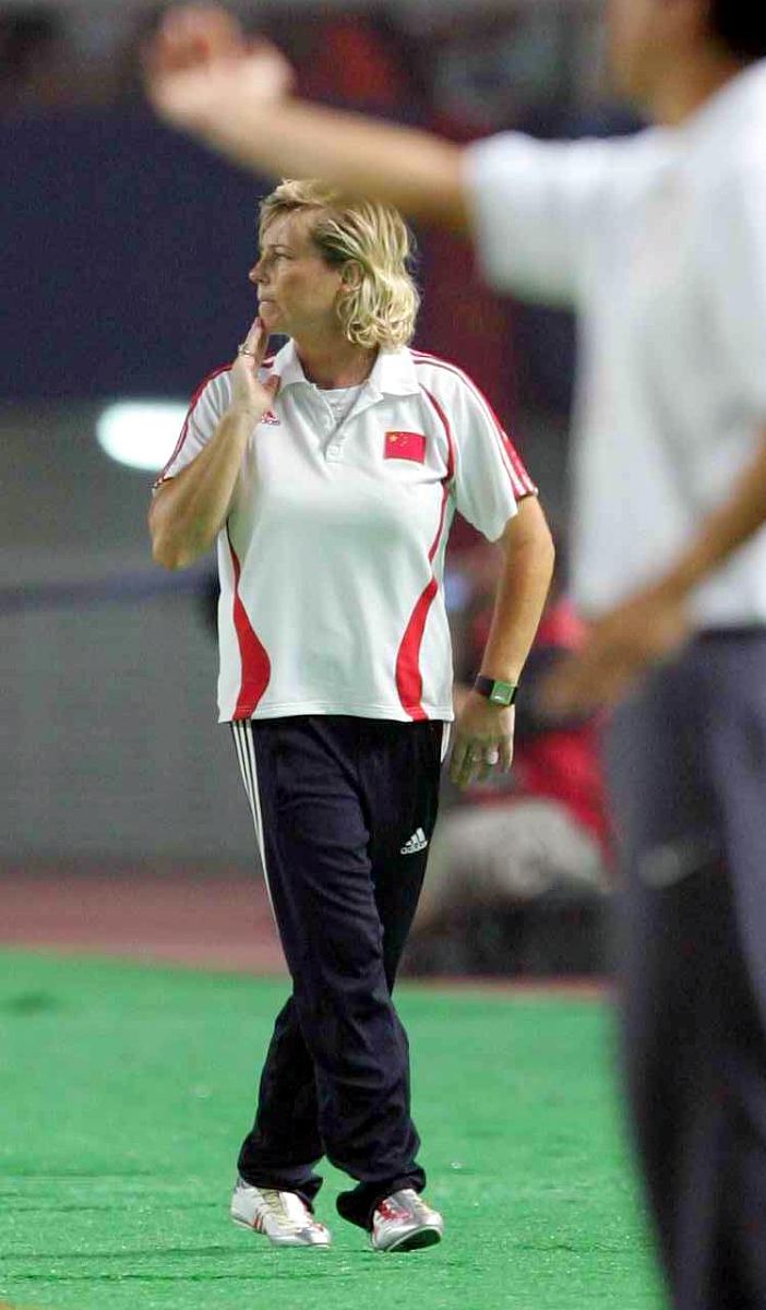 2007年9月15日,中国湖北武汉,2007女足世界杯d组小组赛,中国对阵巴西.