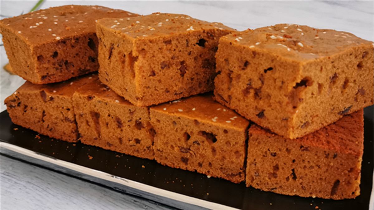 枣糕最简单的做法,又松又软枣香浓郁,自己做更放心,再也不买了