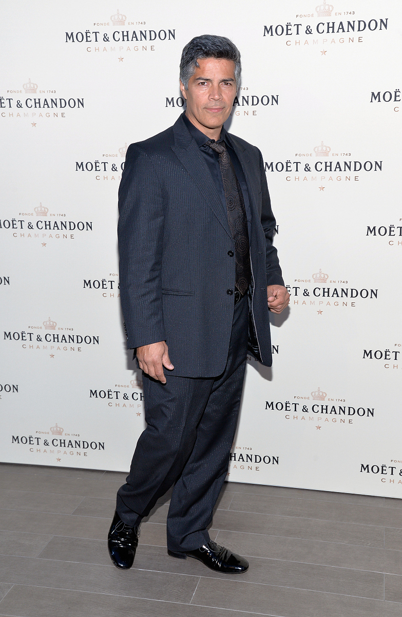 大学生职业生涯规划书进入大学之后你有想过自己将来要做什么吗？自己是从什么时候开始就在思考这个问题呢？对于自己的职业生涯是否有明确的规划呢？在大学期间如何为自己的职业生涯做准备呢？具体措施有哪些呢？想要达到的目标又有哪些呢？