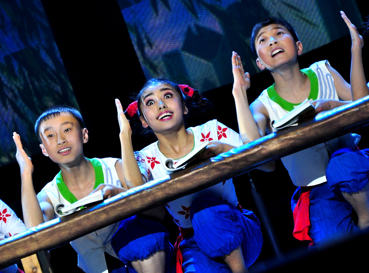 逆流 - 中文流行歌曲，一首关于反抗与希望的歌曲