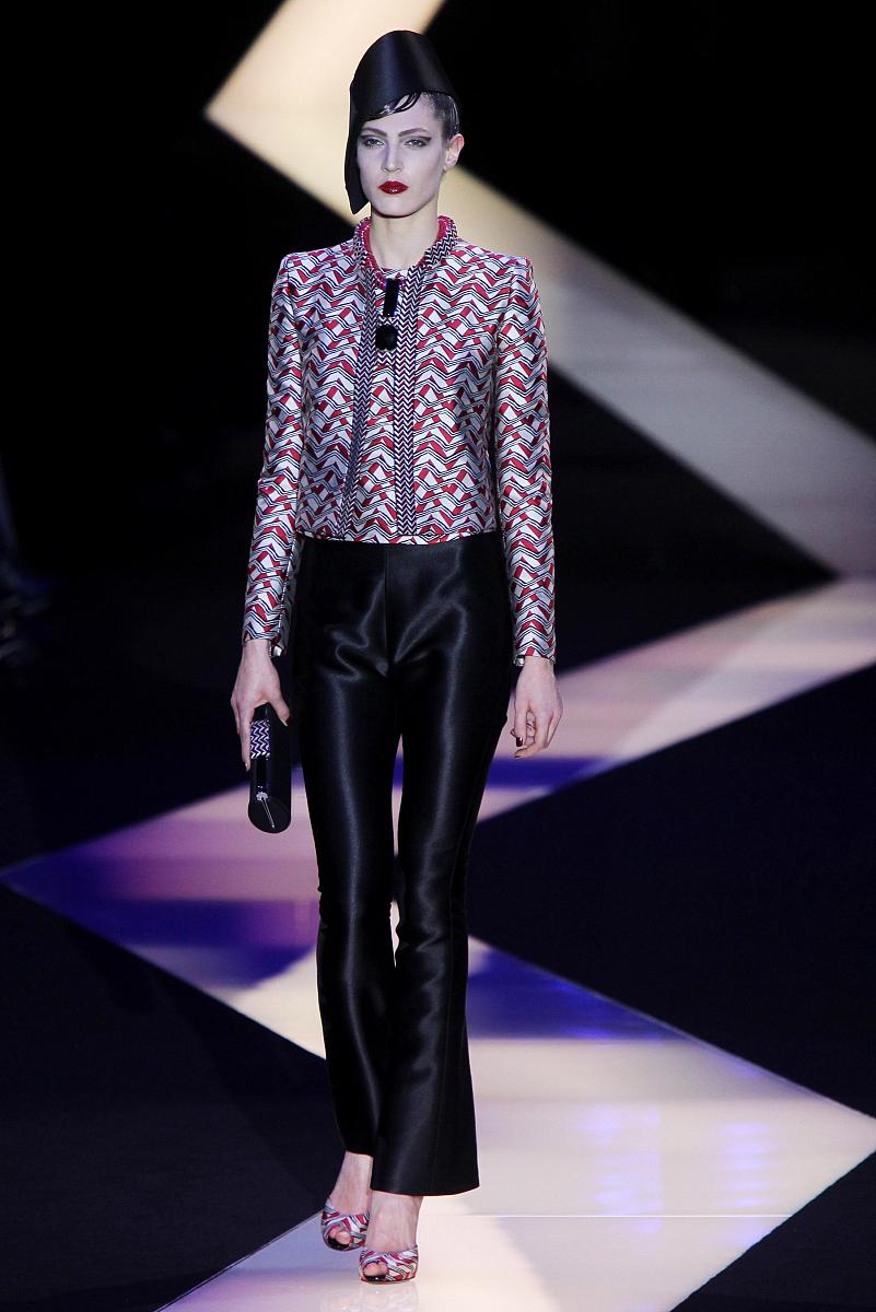 如何进入超级定制计划？入口在哪里？