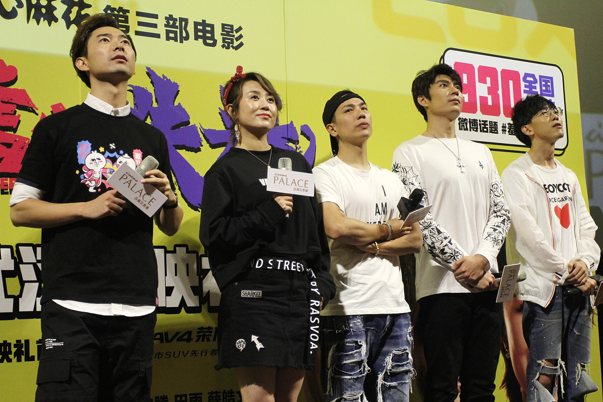 假如你有一个朋友叫张艾伦，他常常在同学间制造焦虑气氛，自己偷偷内卷学习，请你写一篇文章，谴责他的行为